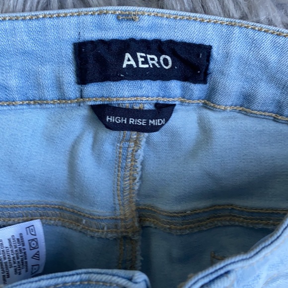 Aero Mom Shorts - Picture 4 of 6